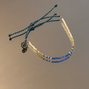 Pura Vida Blue, Cream and Gold Beaded Adjustable Bracelet